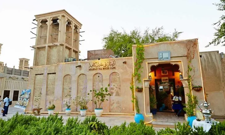 Honeycomb Capsule Hostel Near Burjuman And Sharaf Dg Metro Dubai