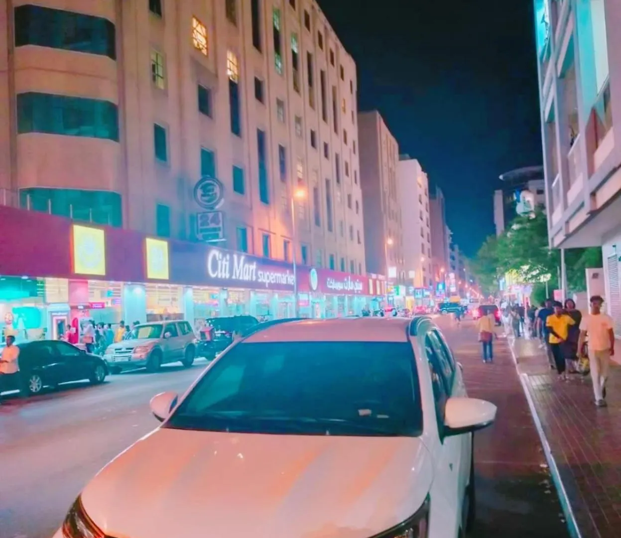 Honeycomb Capsule Hostel Near Burjuman And Sharaf Dg Metro Dubai United Arab Emirates